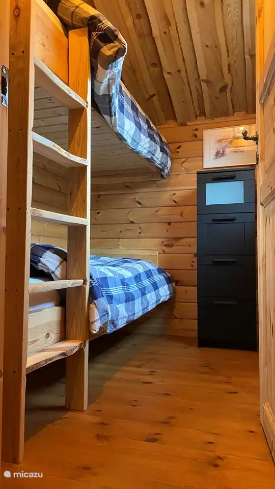 Dormitorio 3 con literas