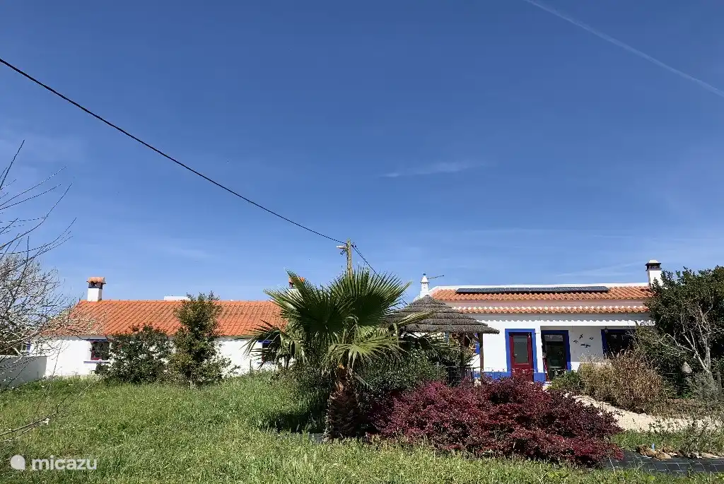 Casa Pomar ist von ländlichem Grün umgeben.