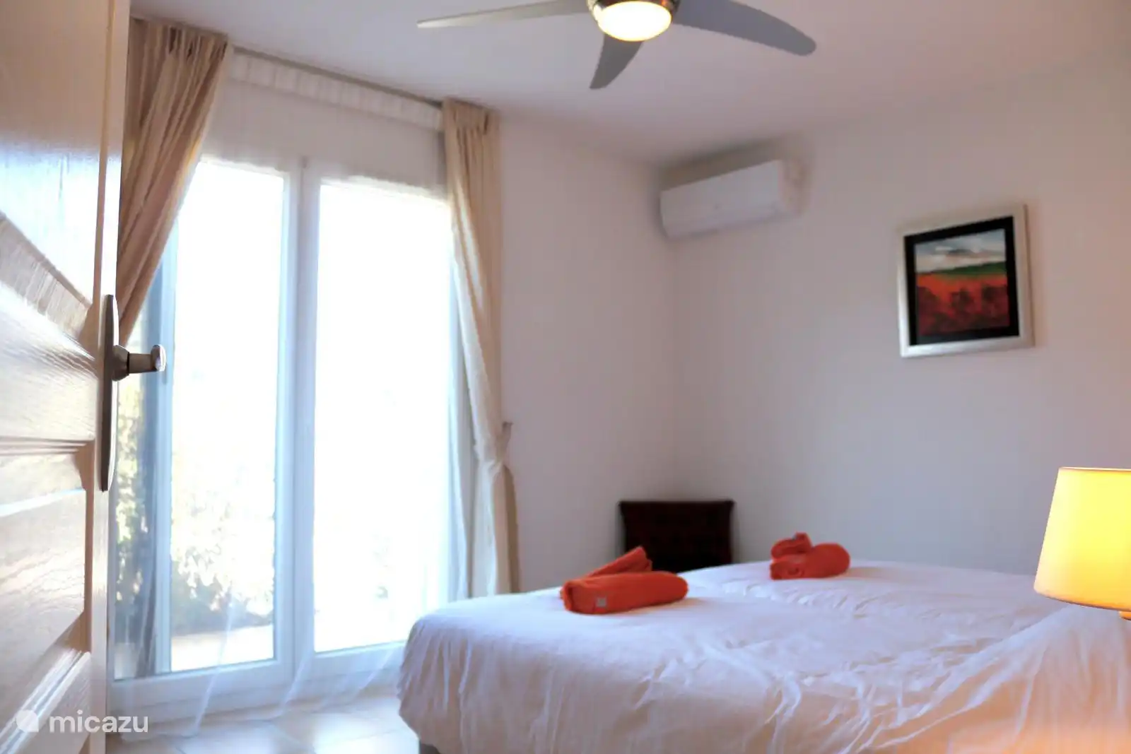 Première chambre au rez-de-chaussée