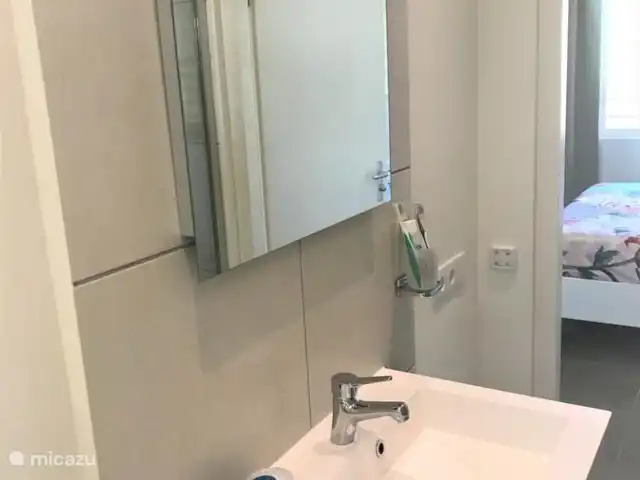 Bon repos | Curaçao, Curaçao-Centre, Blue Bay - maison de vacances Le meuble de salle de bain