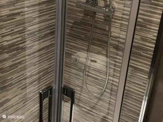 Casa Marron 2-6 personnes | Espagne, Costa Blanca, Jalón - villa Salle de douche dans la chambre principale.