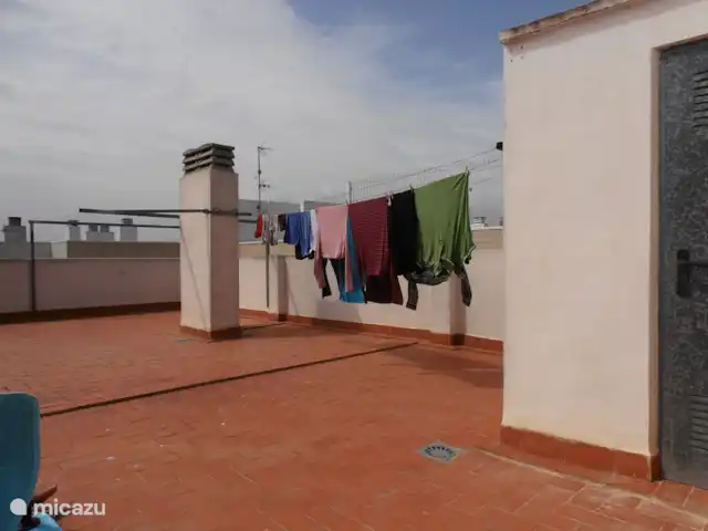 Location de Vacances Espagne, Costa Blanca, Guardamar del Segura, appartement - Dunasol solarium, terrasse sur le toit avec corde à linge