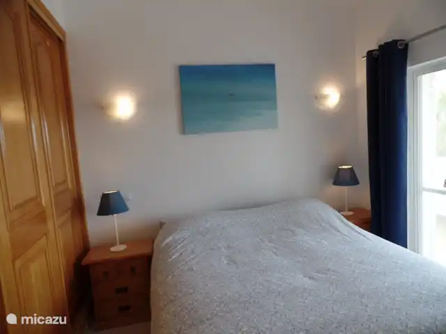 penthouse huren in Portugal, Algarve, Carvoeiro – Penthouse Cor do Mar slaapkamer 1