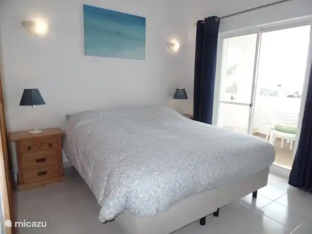 penthouse huren in Portugal, Algarve, Carvoeiro – Penthouse Cor do Mar slaapkamer 1