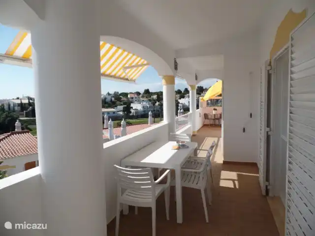 penthouse huren in Portugal, Algarve, Carvoeiro – Penthouse Cor do Mar terras