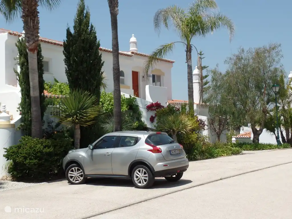 kostenlose Parkplätze vor der Wohnung