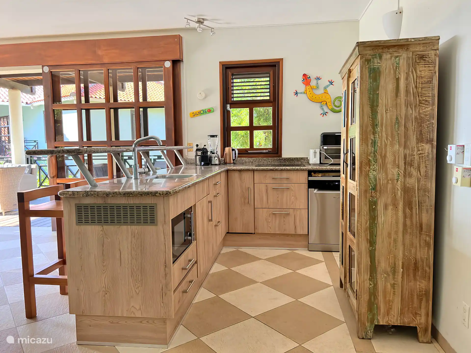 Fully equipped open kitchen