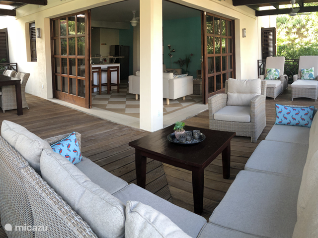 Holiday home in Curaçao – villa Blue Bay BEACH villa - 3min/beach
