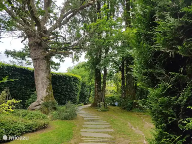 Casa rural Les Hirondelles en Francia, Orne, Rouperroux - casa vacacional Los jardines de la Mansoniere