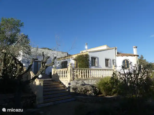 Casa Tranquila huren in Spanje, Costa Blanca, Lliber - villa Casa Tranquila vanaf de zij tuin.