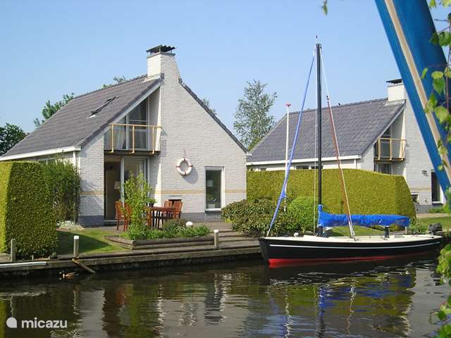 Holiday home in Netherlands, Friesland – holiday house Markant