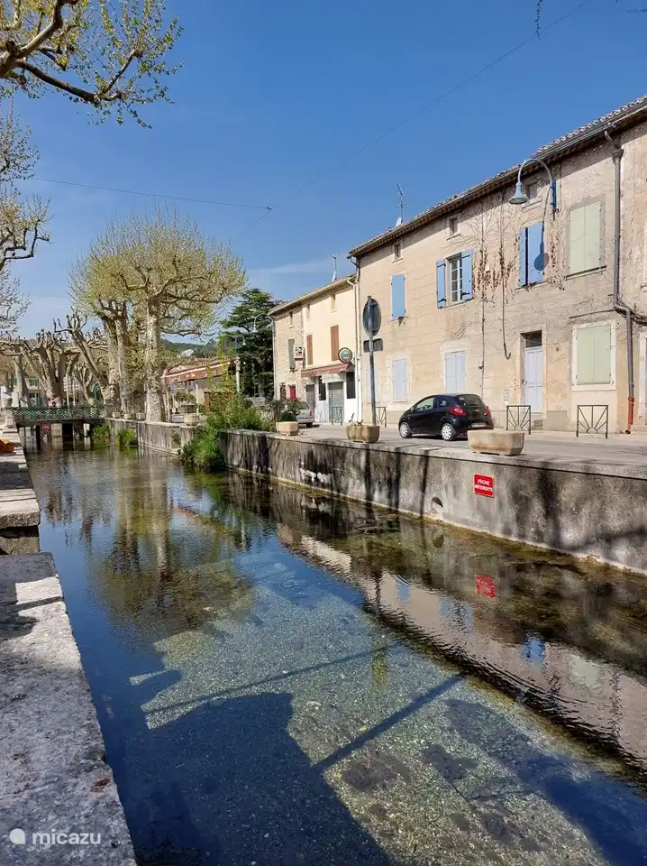 Goudargues, auch das kleine Venedig genannt