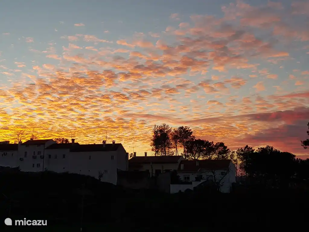 Mesquitela bei Nacht