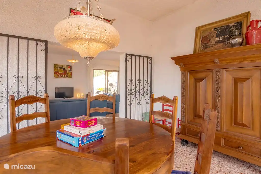 Spanish atmosphere in the dining room