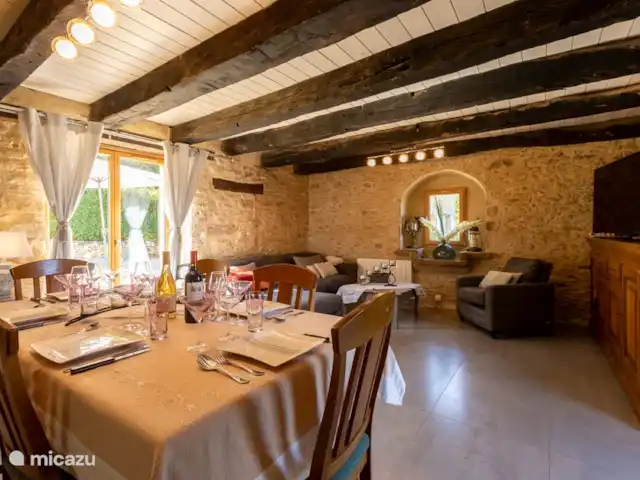Mon Désir | France, Lot, Anglars-Nozac - manoir / château salle à manger