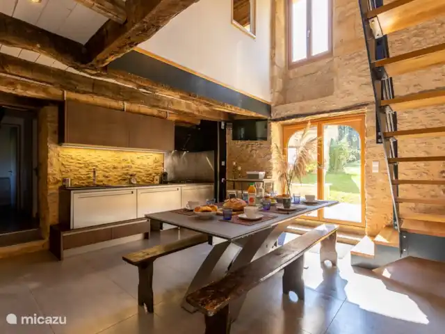 Mon Désir | France, Lot, Anglars-Nozac - manoir / château salle à manger