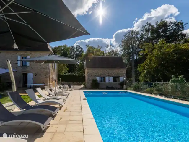 Mon Désir | France, Lot, Anglars-Nozac - manoir / château piscine