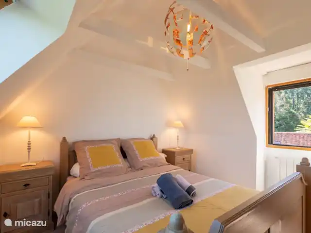 Mon Désir | France, Lot, Anglars-Nozac - manoir / château chambre à coucher