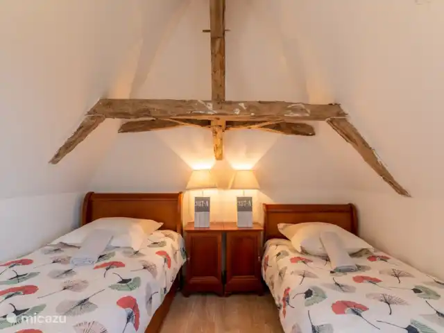 Mon Désir | France, Lot, Anglars-Nozac - manoir / château chambre à coucher