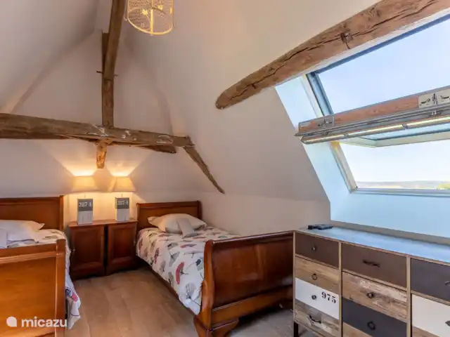 Mon Désir | France, Lot, Anglars-Nozac - manoir / château chambre à coucher