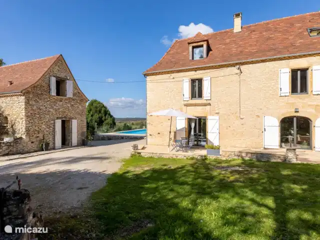 Mon Désir | France, Lot, Anglars-Nozac - manoir / château villa