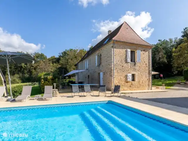Mon Désir | France, Lot, Anglars-Nozac - manoir / château piscine