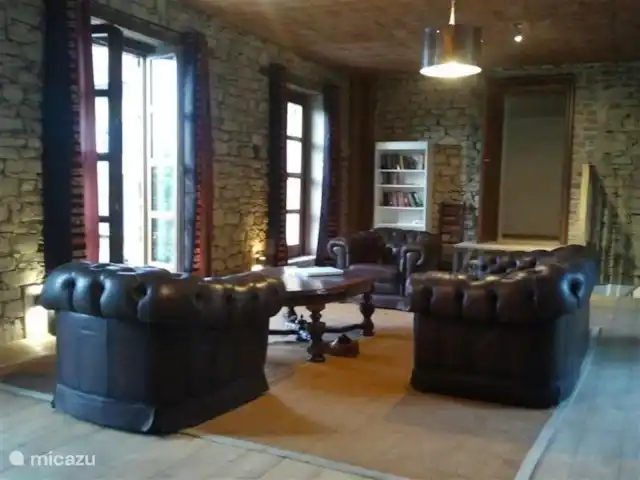 Villa Tella huren in Italië, Piëmont, Cessole - vakantiehuis Villa Tella
De chesterfield banken in de woonkamers