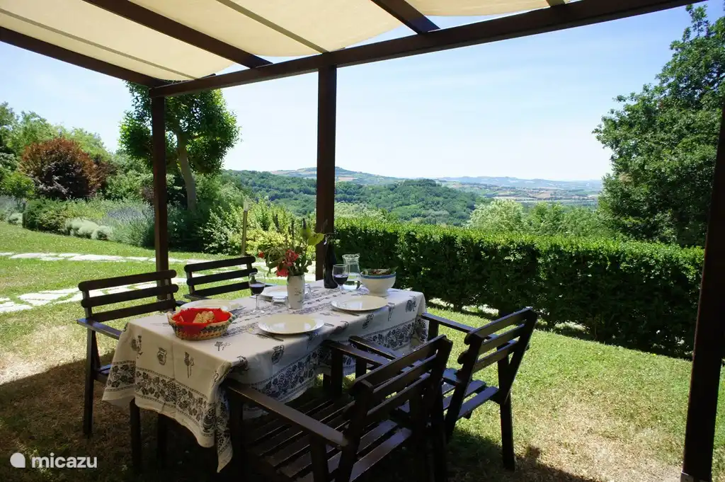 Case San Bartolo - Le Ginestre in Italy, Marche, Fiorenzuola di Focara - apartment