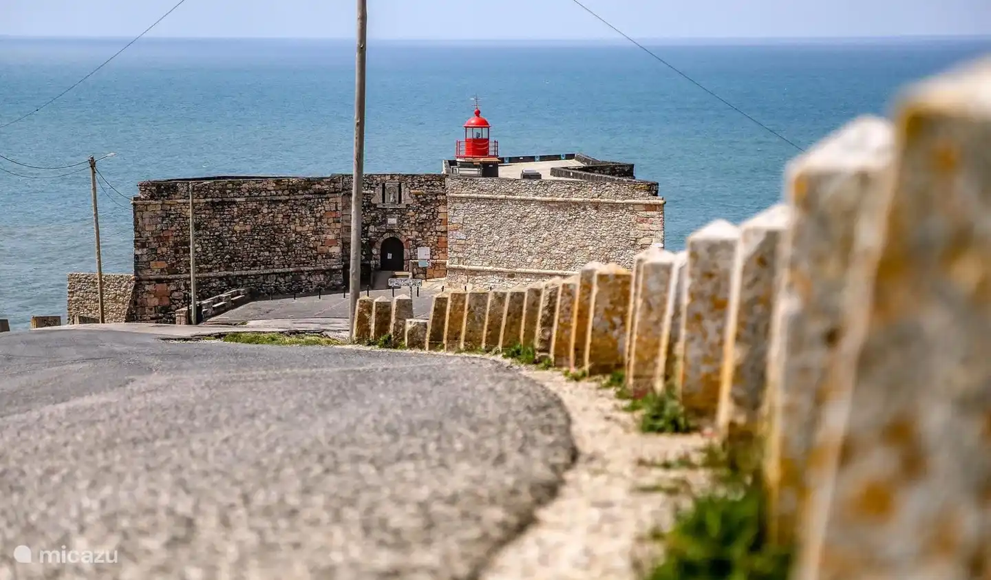 Fort de São Miguel Arcanjo (950 mètres)