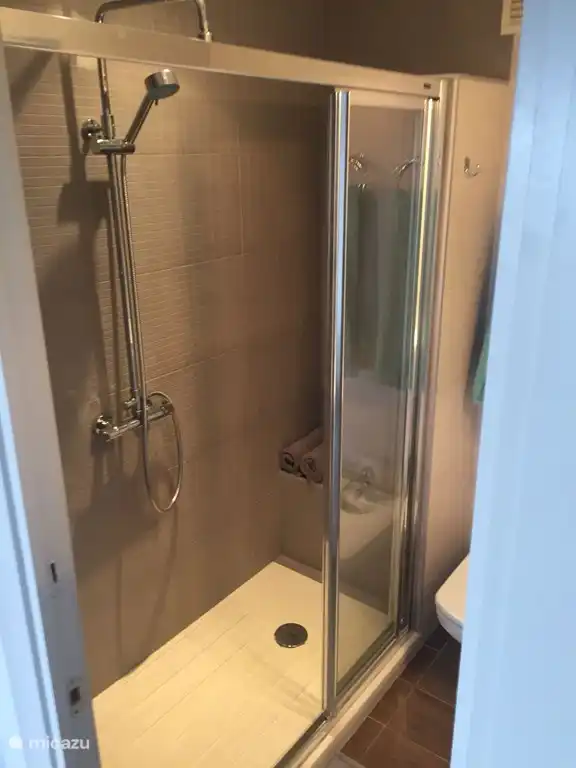 douchecabine badkamer