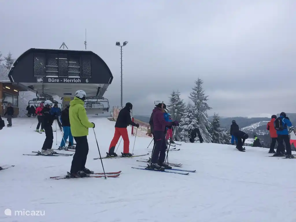 Wintersport 2.5 Stunden Fahrt von der niederländischen Grenze.