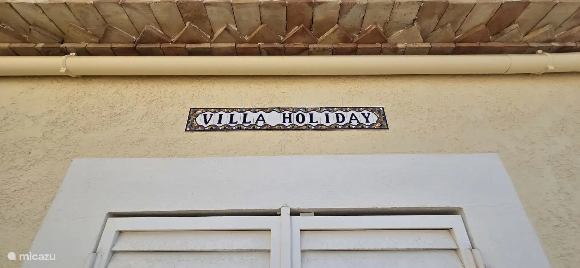 ... Vacances à la Villa... Plus qu’un jour férié... !