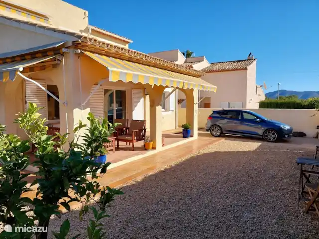 Villa Holiday | Espagne, Costa Blanca, La Nucia - villa ...une place de parking privée à l'intérieur du portail et suffisamment de places de parking à l'extérieur du portail...