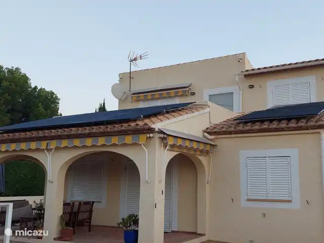 Villa Holiday | Espagne, Costa Blanca, La Nucia - villa À partir d'octobre 2023, la Villa Holiday disposera de panneaux solaires...
