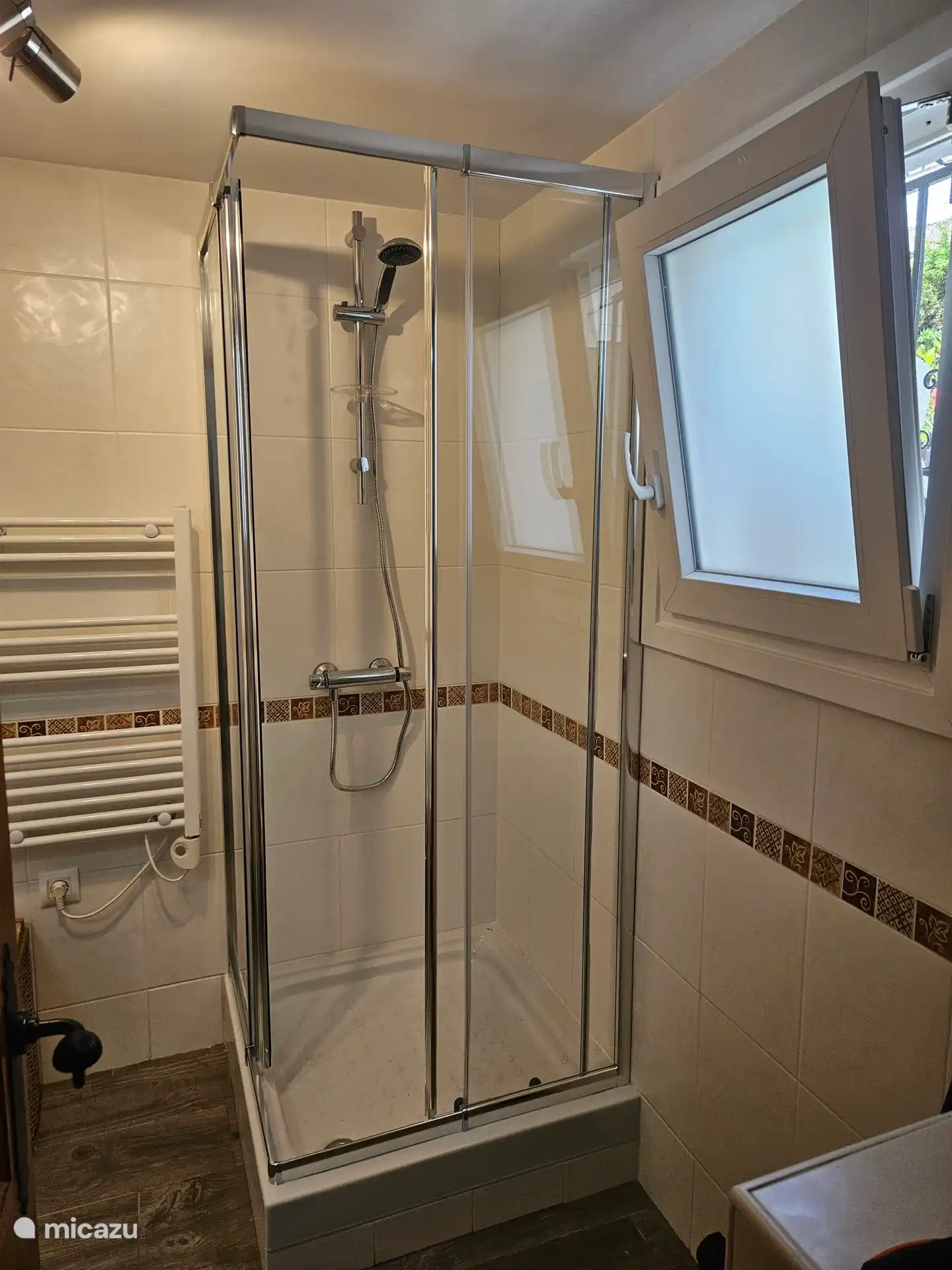 Pleasantly heated in winter with a charger radiator