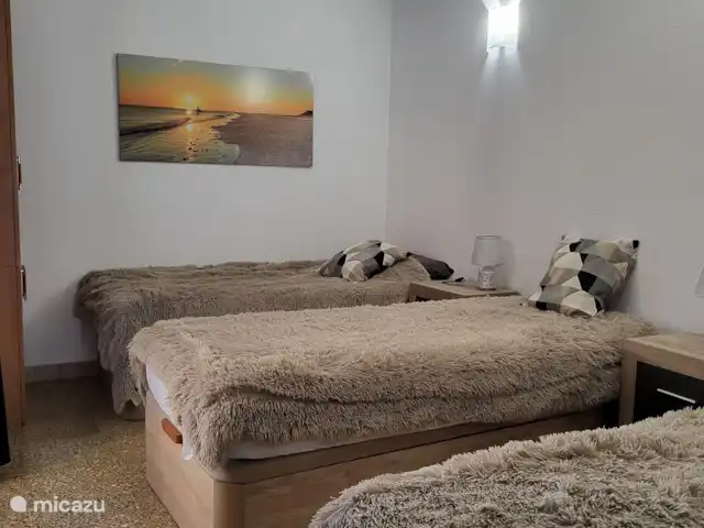 La Timonelle | Espagne, Costa Blanca, Torrevieja - appartement 3ème chambre avec 3 x lits simples