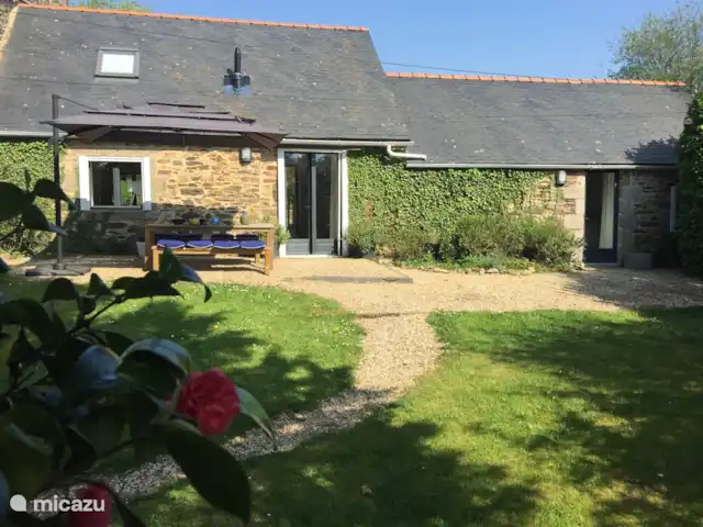 gîte / cottage huren in Frankrijk, Finistère, Locmaria-Berrien – La Colline des Renards gîte / cottage huren in Frankrijk, Finistère, Locmaria-Berrien – La Colline des Renards
