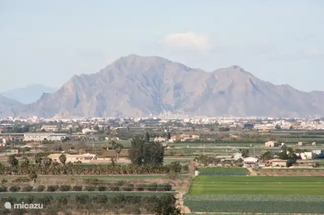 Blick von der Wohnung auf die Berge