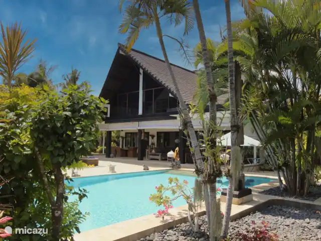 Villa Belvedere Bali en Indonesia, Bali, Lokapaksa - villa piscina 12 x 6 metros