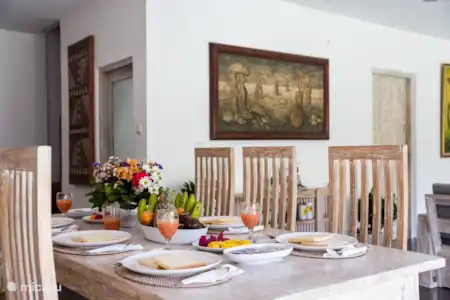 Vakantiehuis Indonesië, Bali, Seminyak villa Villa Santai Eettafel