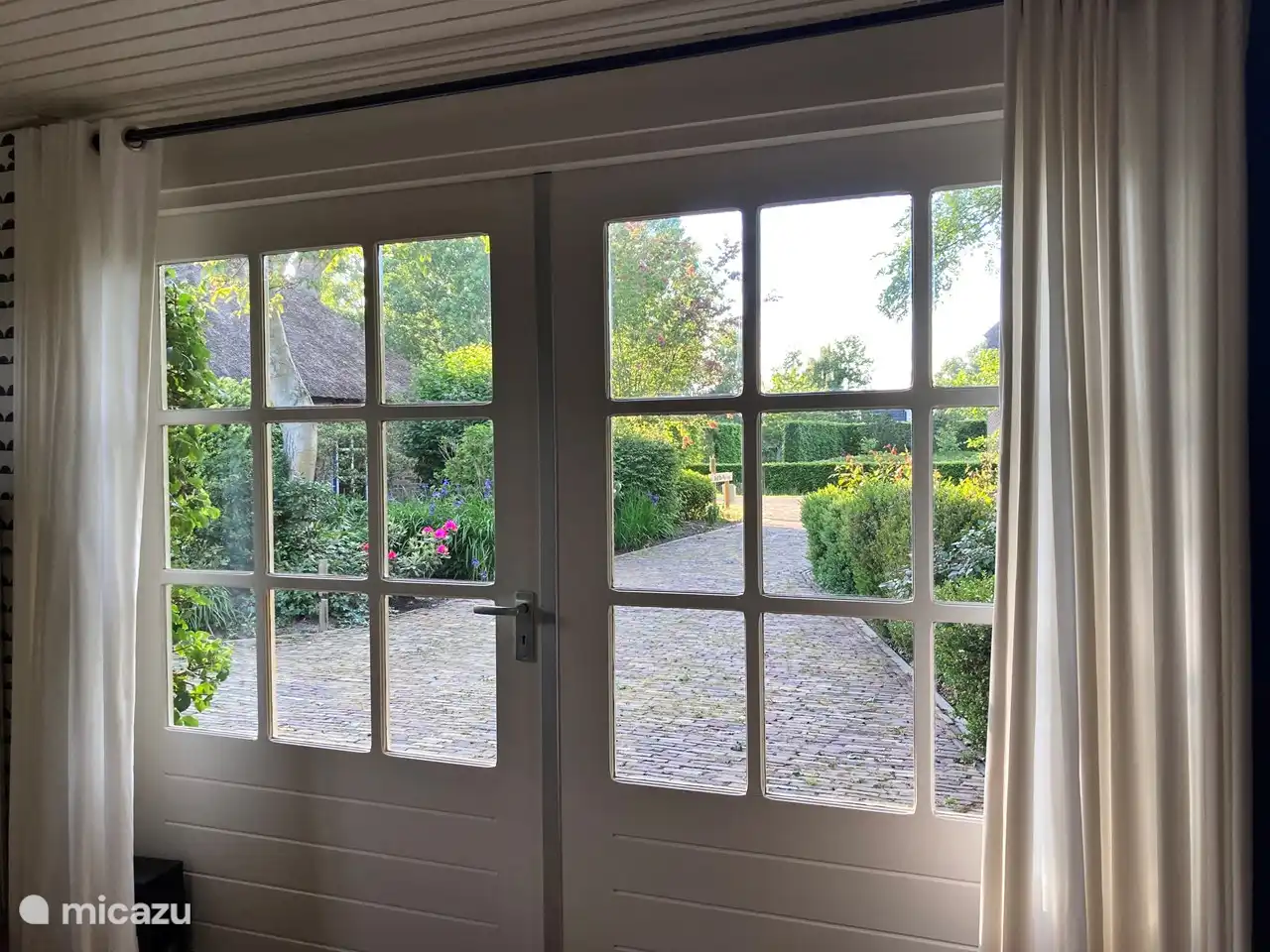 Blick vom Wohnzimmer