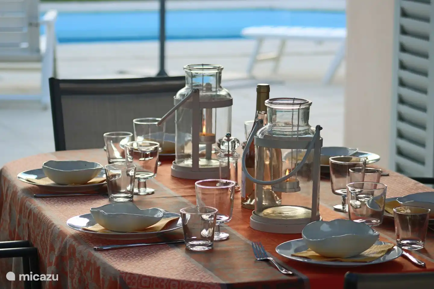 Sentado / sofá cama