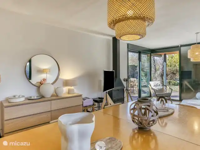 Villa Virginie TorreMirona Resort | Espagne, Costa Brava, Navata - villa Table à manger transformée en billard-snooker