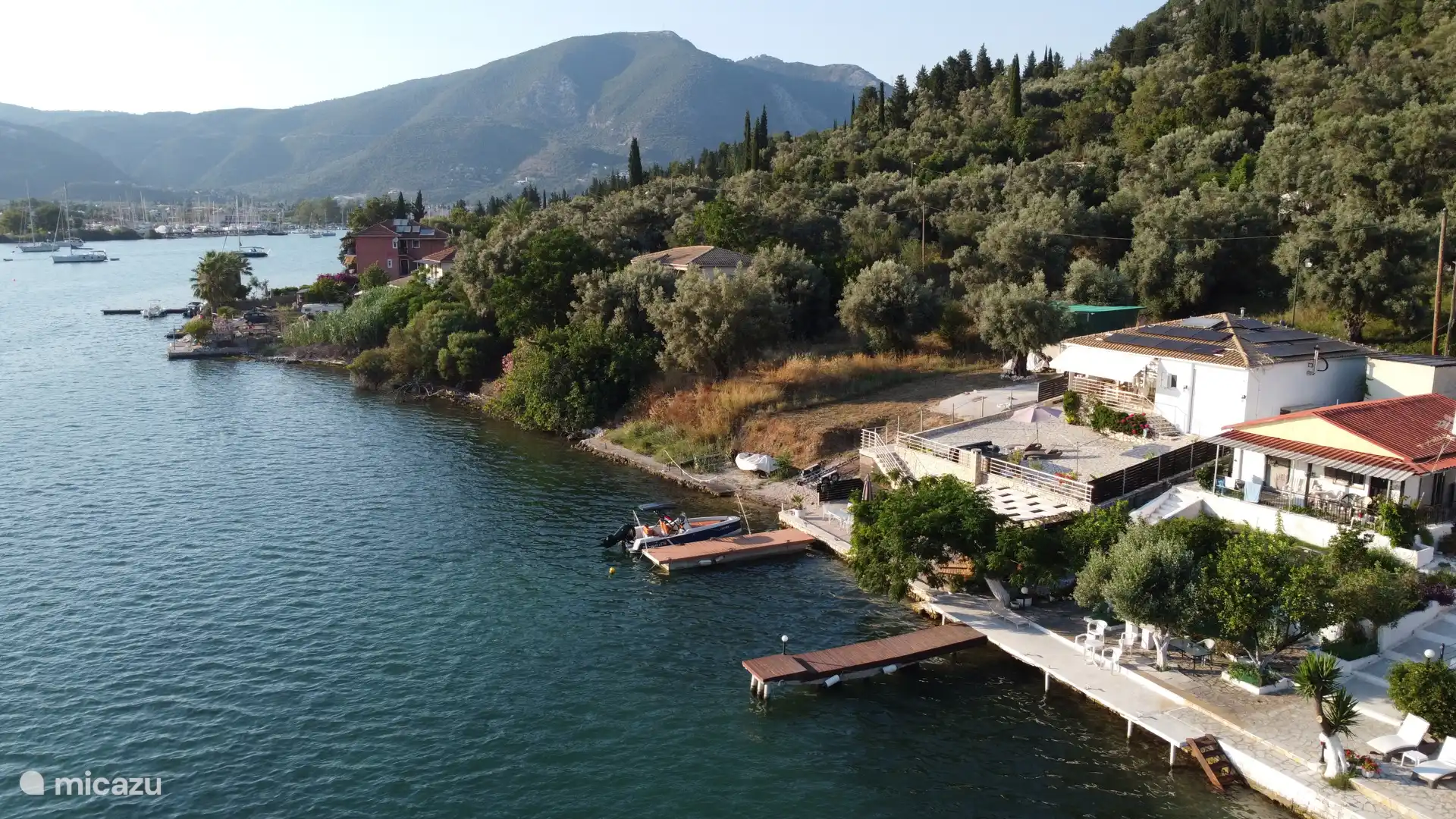 Side view of villa Chelona