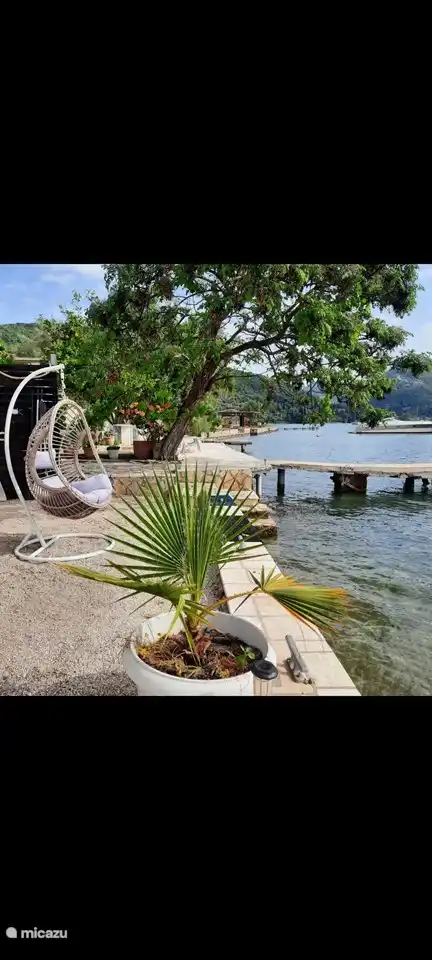 Heerlijk relaxen aan de waterkant