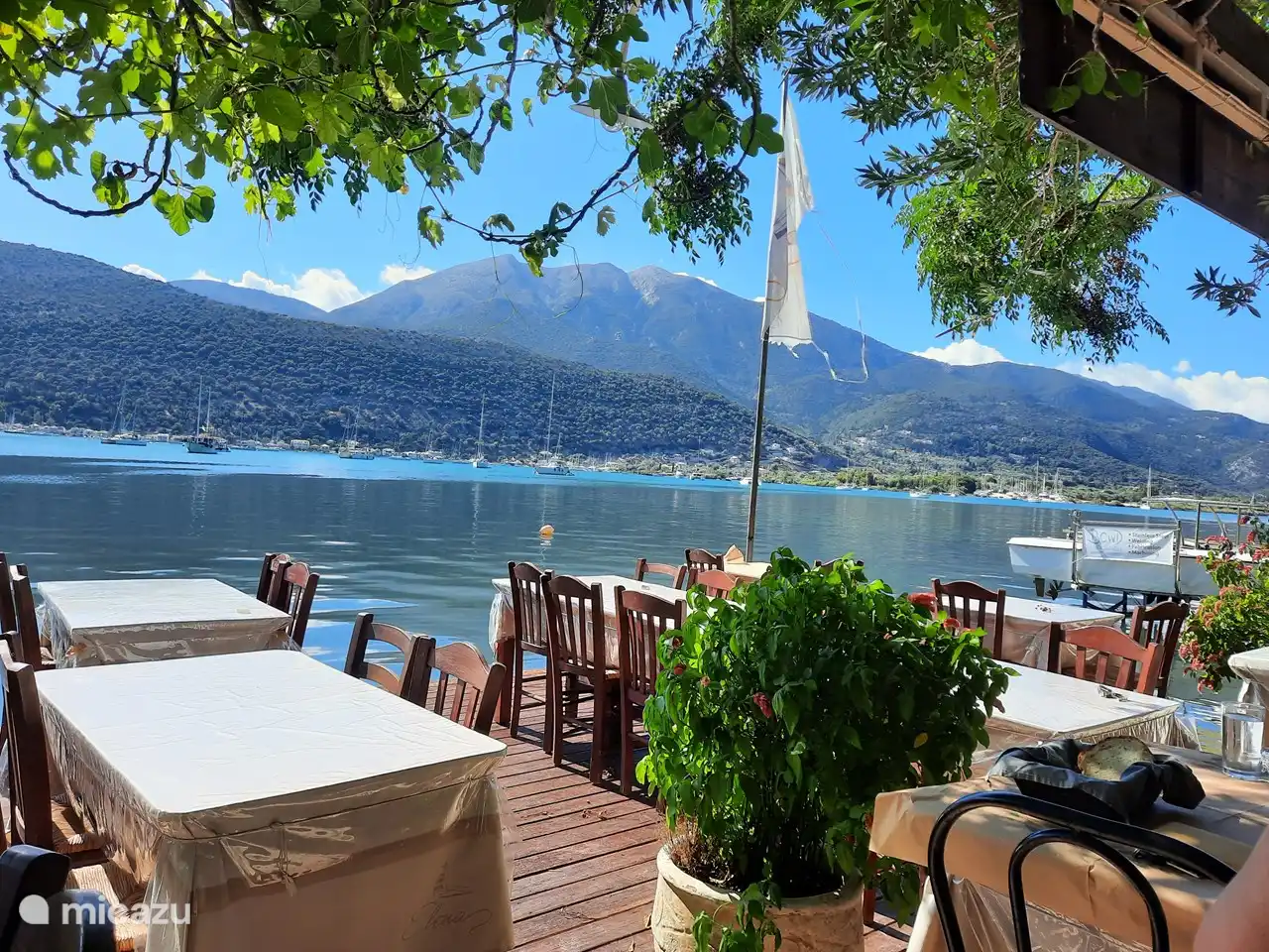 Restaurant Elena op loopafstand van Villa Chelona