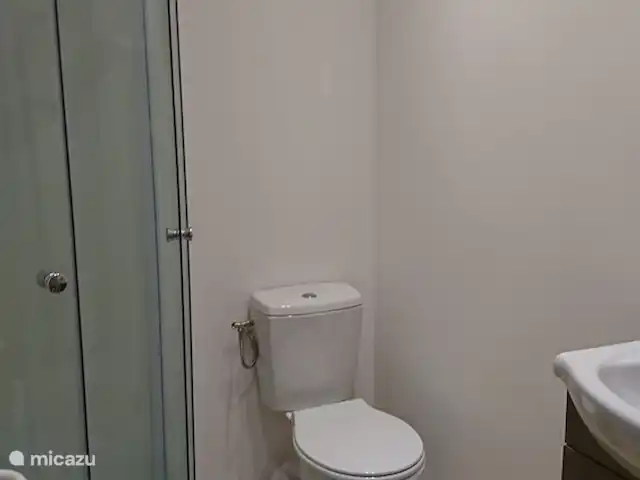 Normandie tricolore, 3 gîtes | France, Orne, Ménil-Vin - maison de vacances Salle de bain Gîte Rouge