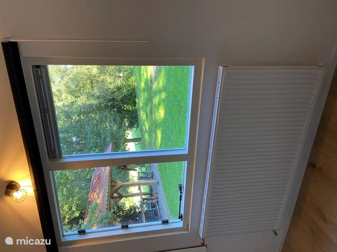 Bedroom 2 (photo3v3) downstairs