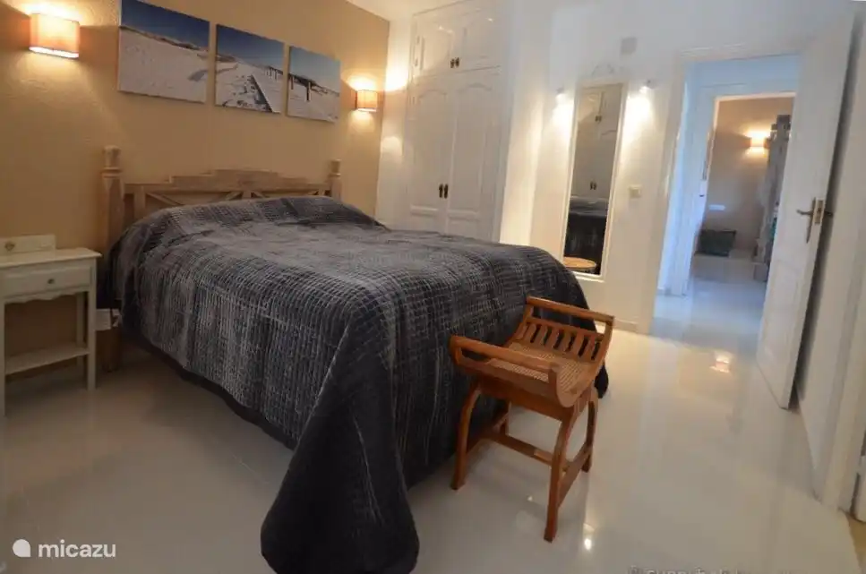 HABITACIONES AMPLIAS