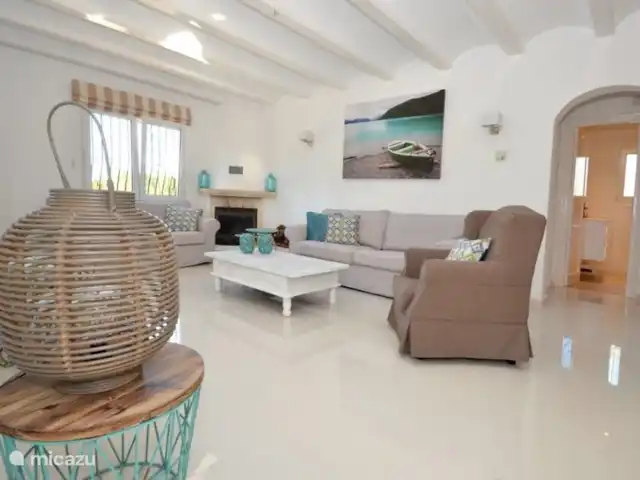 Villa Marina | Espagne, Costa Blanca, Jávea - villa salon spacieux avec wifi fibre optique illimité & toutes les chaînes de cinéma, TV & sport en illimité.